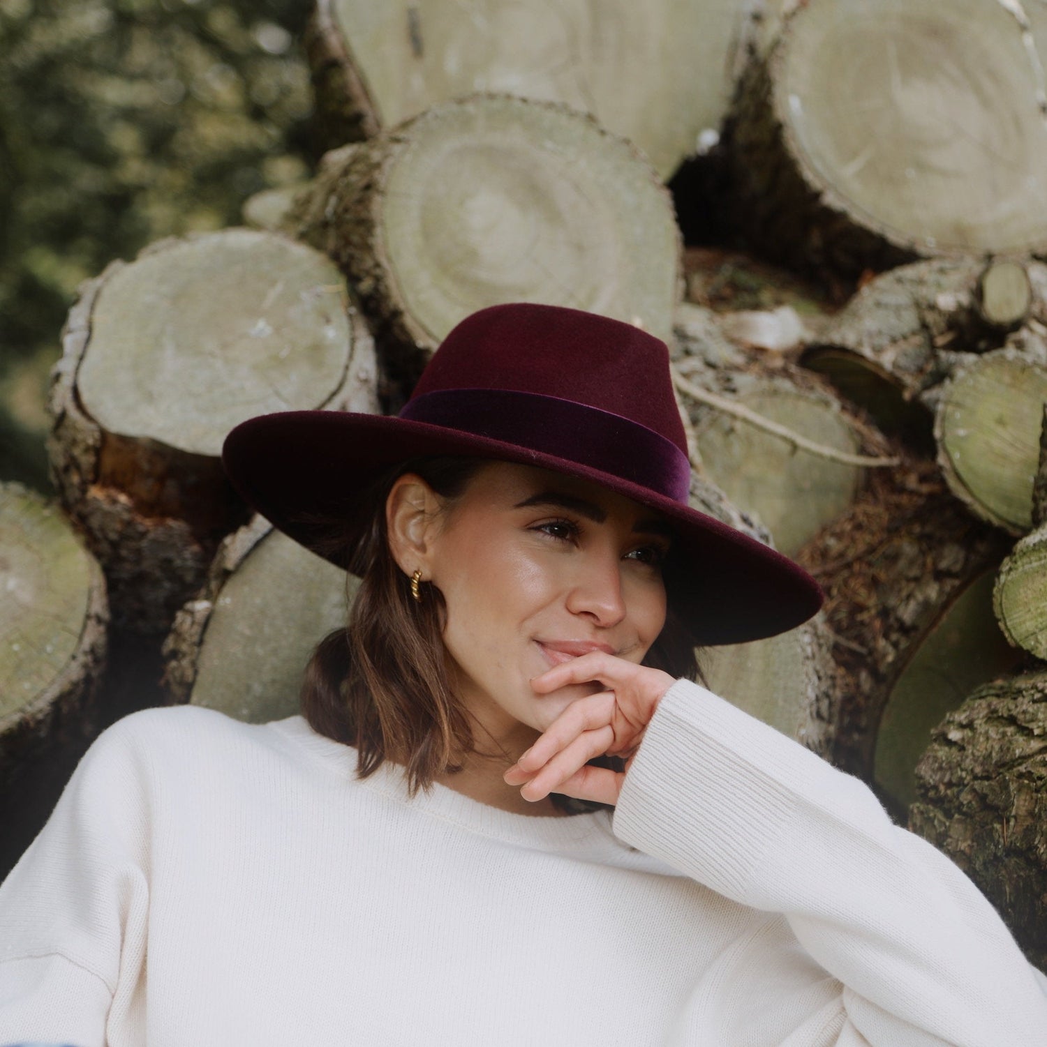 Hicks & Brown Hat The Oxley Fedora in Plum Velvet