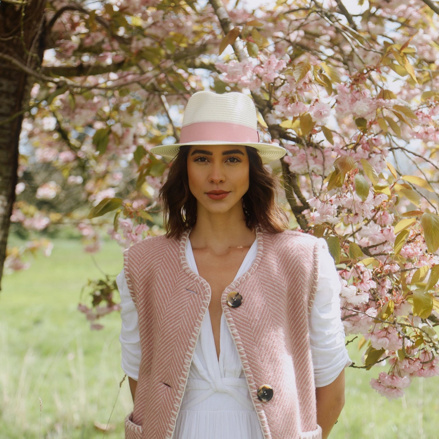 Hicks & Brown The Orford Fedora (Dusky Pink Ribbon)