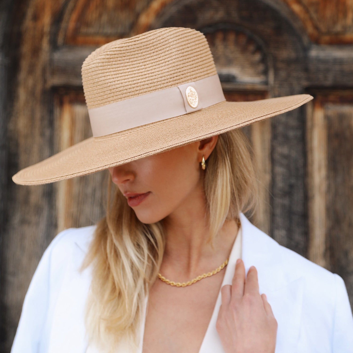 Hicks & Brown The Pebmarsh Fedora in Champagne