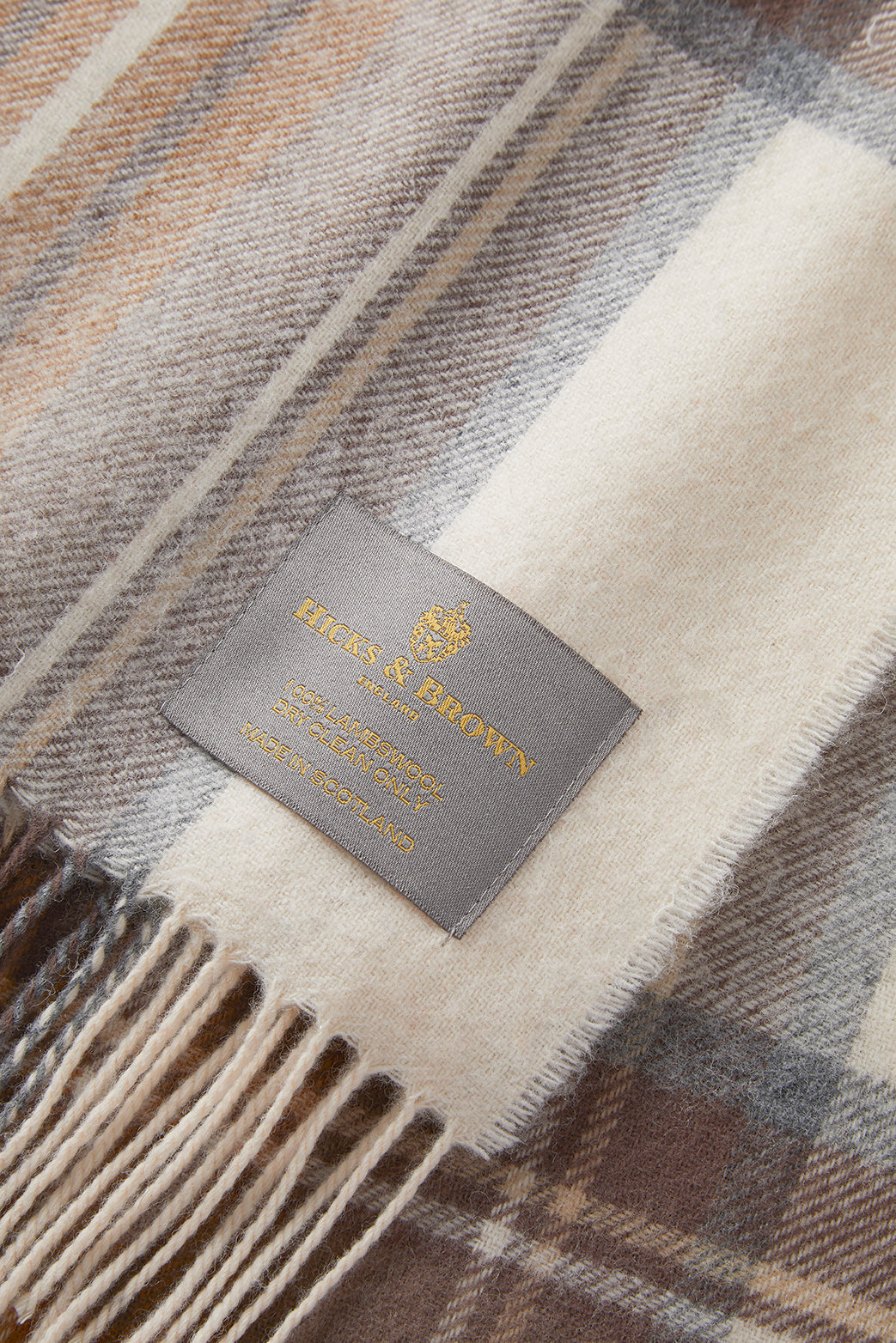 Hicks & Brown The Ashby Lambswool Scarf in Cream Check